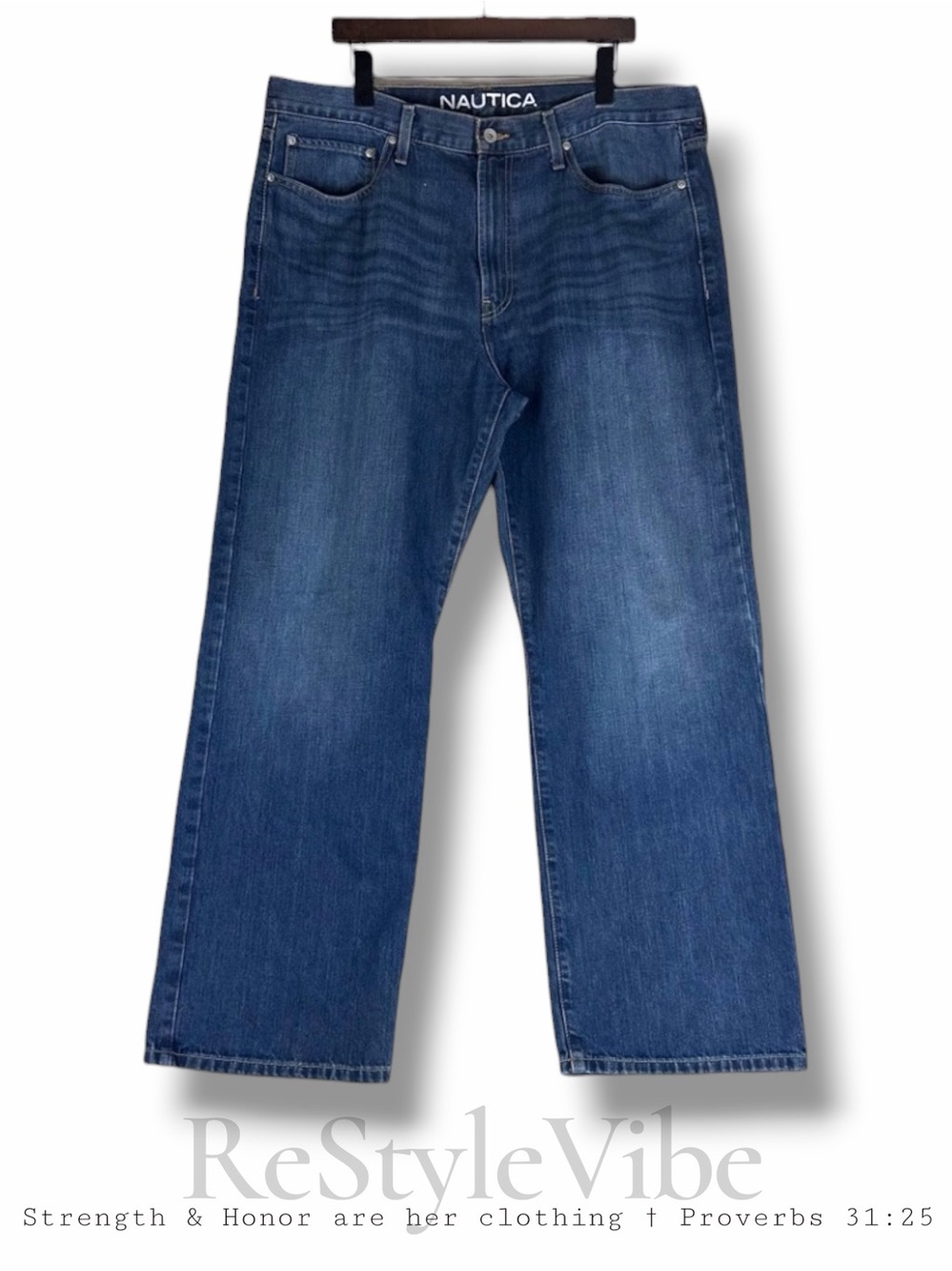 NAUTICA Men’s Size 38x32 Denim Jeans Loose Style Fit